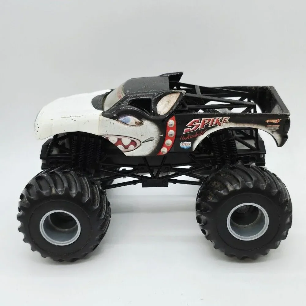 Monster Jam SPIKE Unleashed 1:24 Die Cast Truck